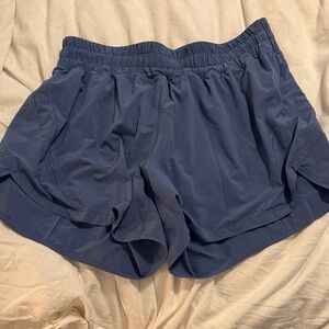 Lululemon Track That Mid-Rise Lined Short 5" size 12
